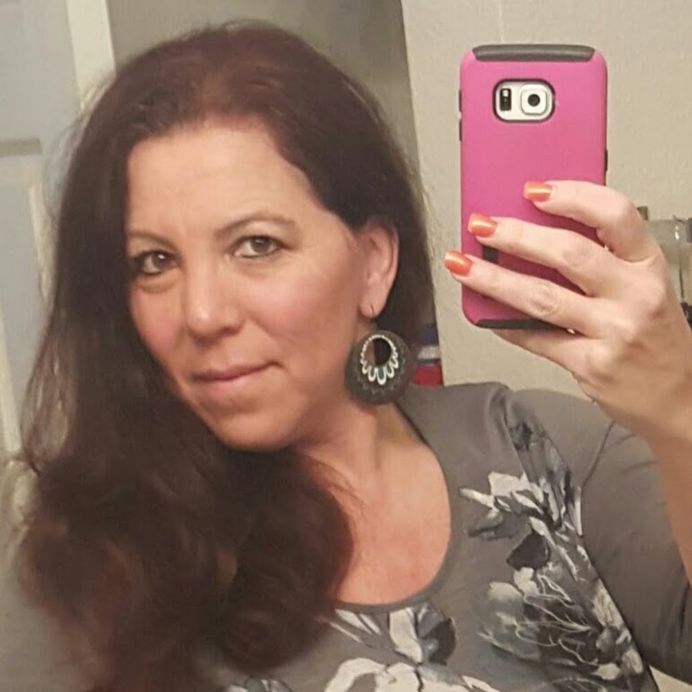 Meet your Posher, Toni